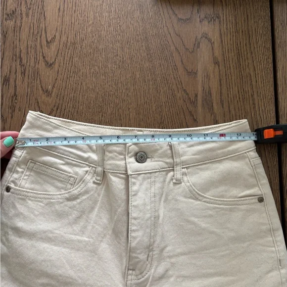 Easy Clothes Women's Cream Straight Leg Jeans - Picture 6 of 9